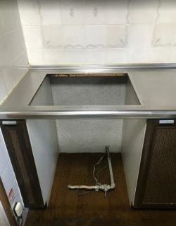 栗東市S様邸　ビルトインコンロ施工前2